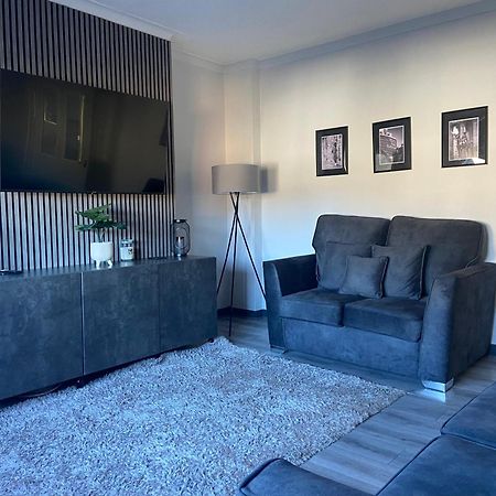 Glasgow Apartment Close To The Airport レンフルー エクステリア 写真