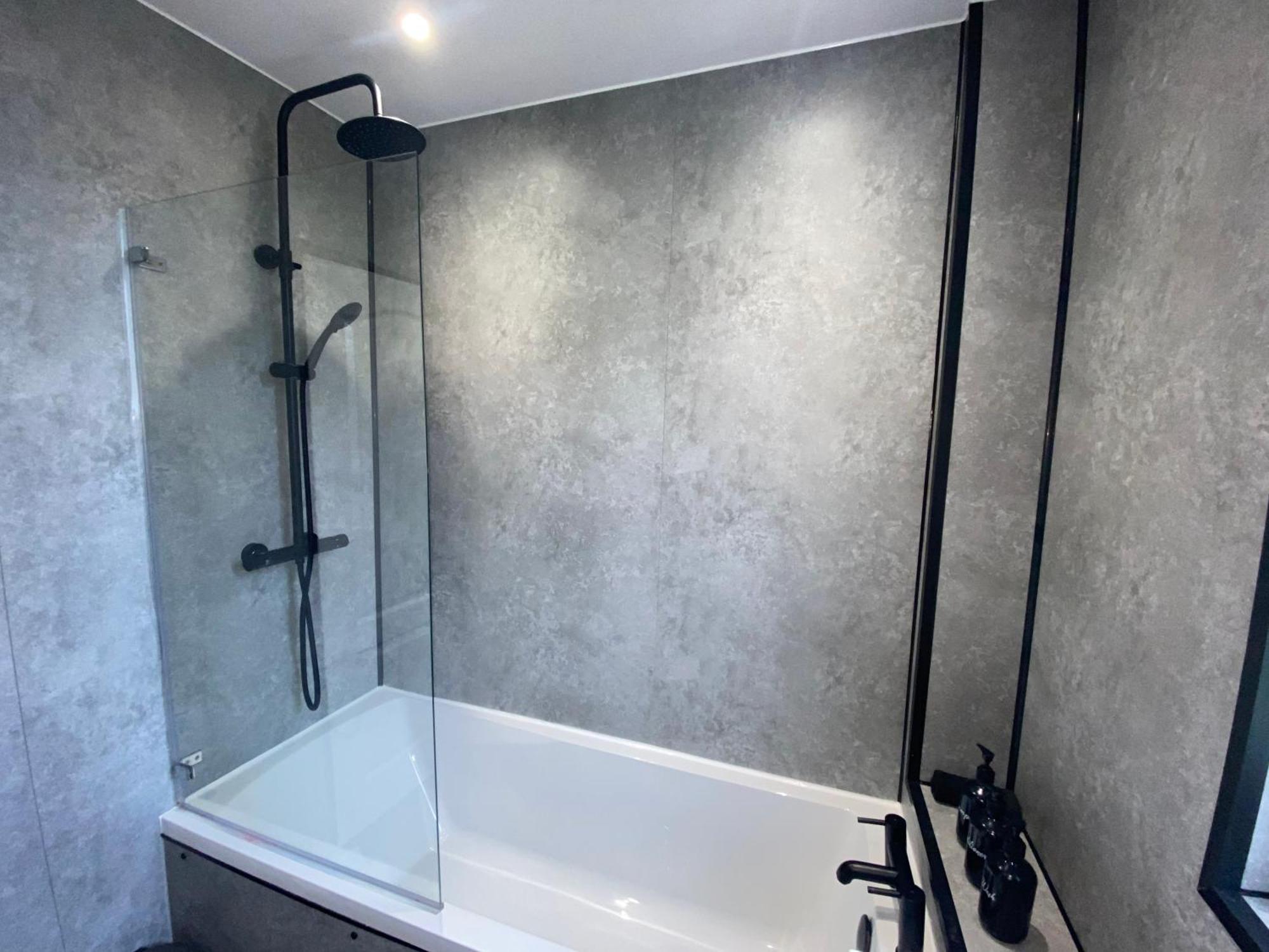 Glasgow Apartment Close To The Airport レンフルー エクステリア 写真