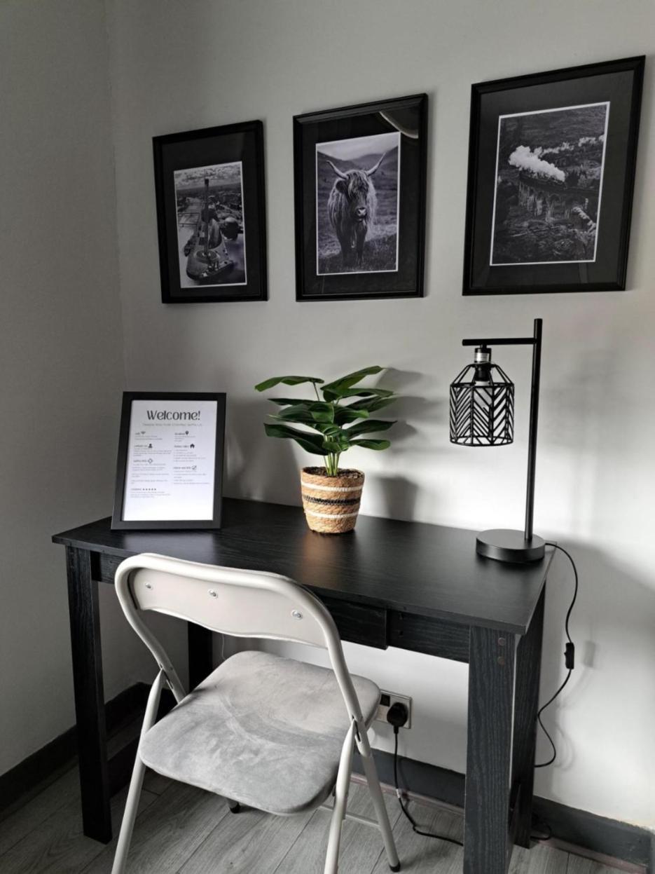 Glasgow Apartment Close To The Airport レンフルー エクステリア 写真